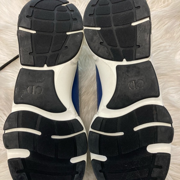 B22 SNEAKER
Blue Calfskin with Yellow and White Technical Mesh - Picture 8 of 16